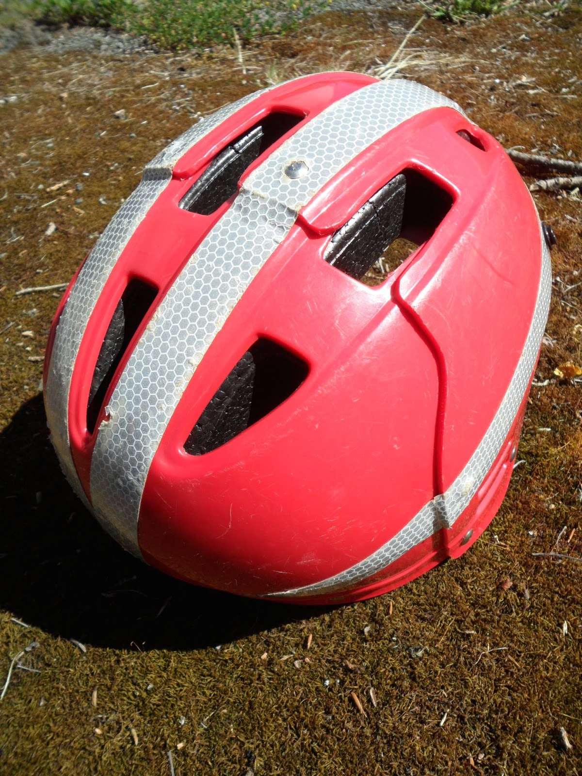 Four Bees U.S. Coast Guard Rescue Helmet, Cascade circa 1990's, USCG