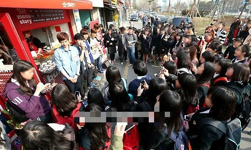 역조공 팬서비스 甲 오브 甲 아이돌 | 인스티즈