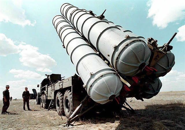 Rusia Kirimkan Rudal S-300 Tahap Pertama Untuk Iran