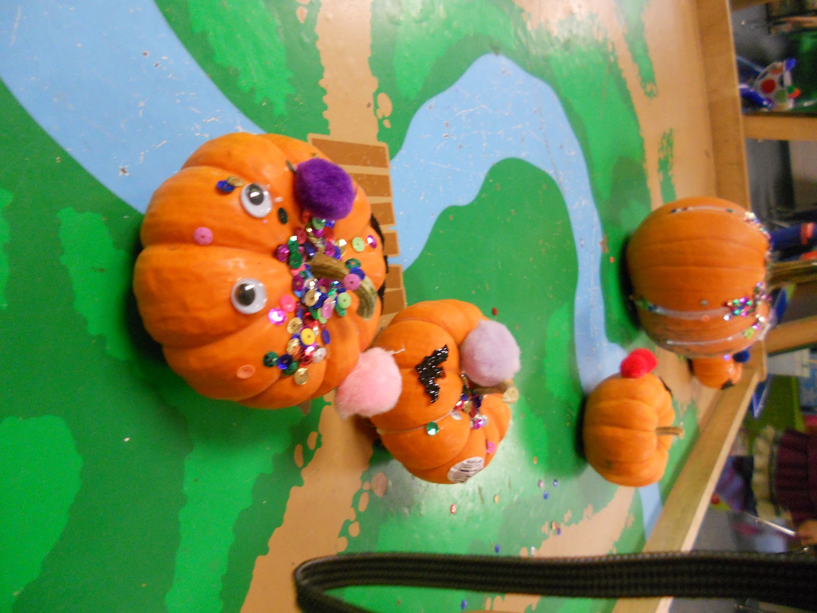 Mrs. Kimbrell's Kindergarten: October 2012
