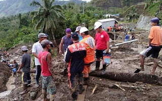 Deslizamento de terra após tufão 'engole' edifício nas Filipinas; 4 morrem e 30 estão soterrados