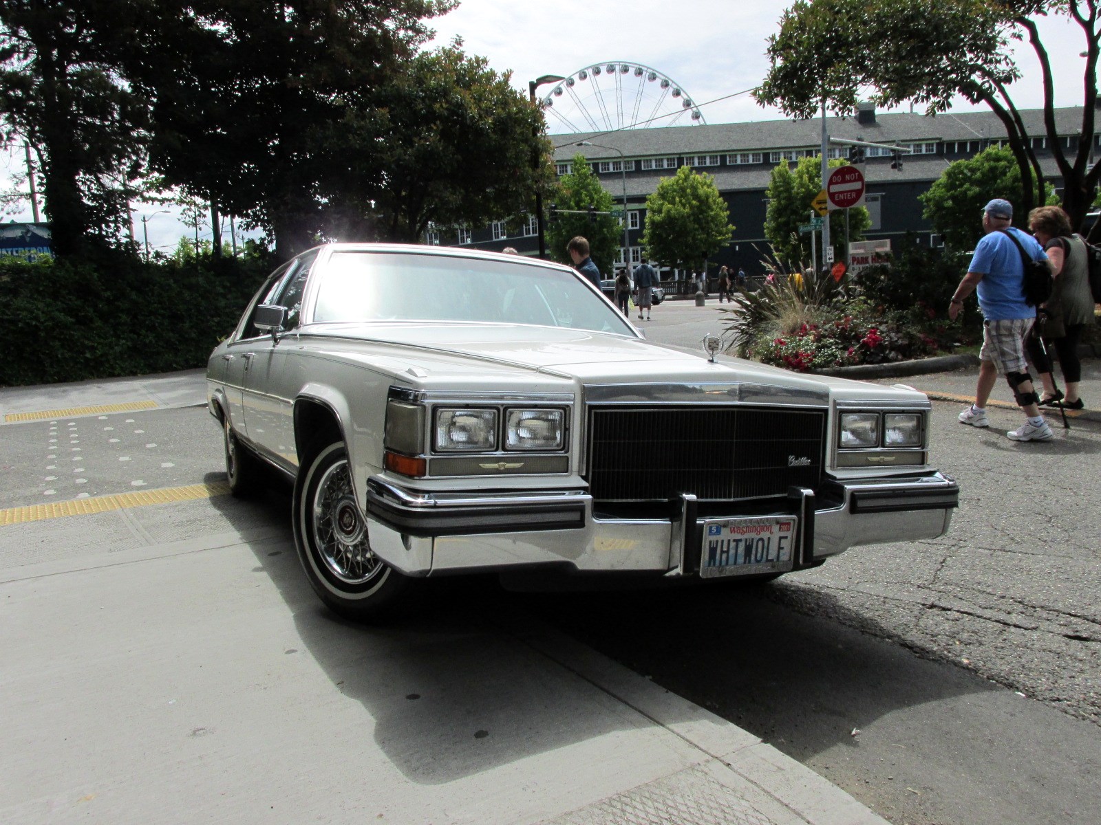 Seattle's Classics: 1982 Cadillac Sedan DeVille