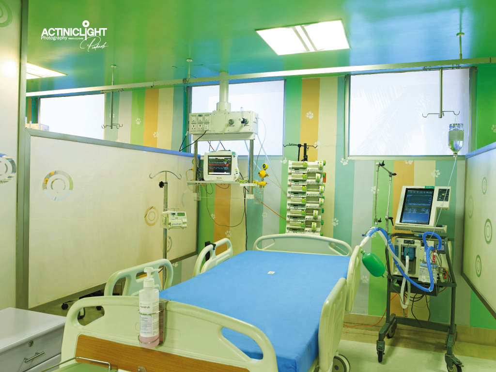 ACTINIC LIGHT PHOTOGRAPHY APOLLO CHILDRENS HOSPITAL