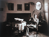 Józef Piłsudski w gabinecie w willi Milusin w Sulejówku