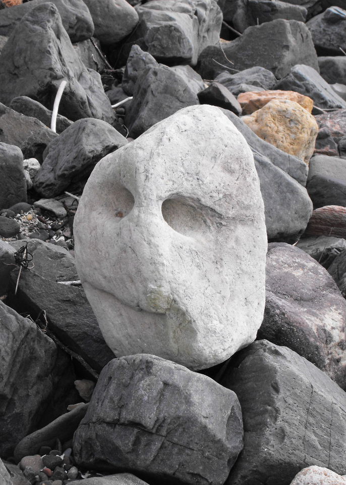 Largo Baywatch: Quirky Rocks