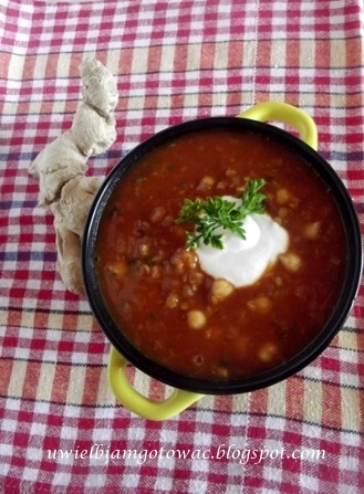 Marokańska zupa z ciecierzycą i soczewicą