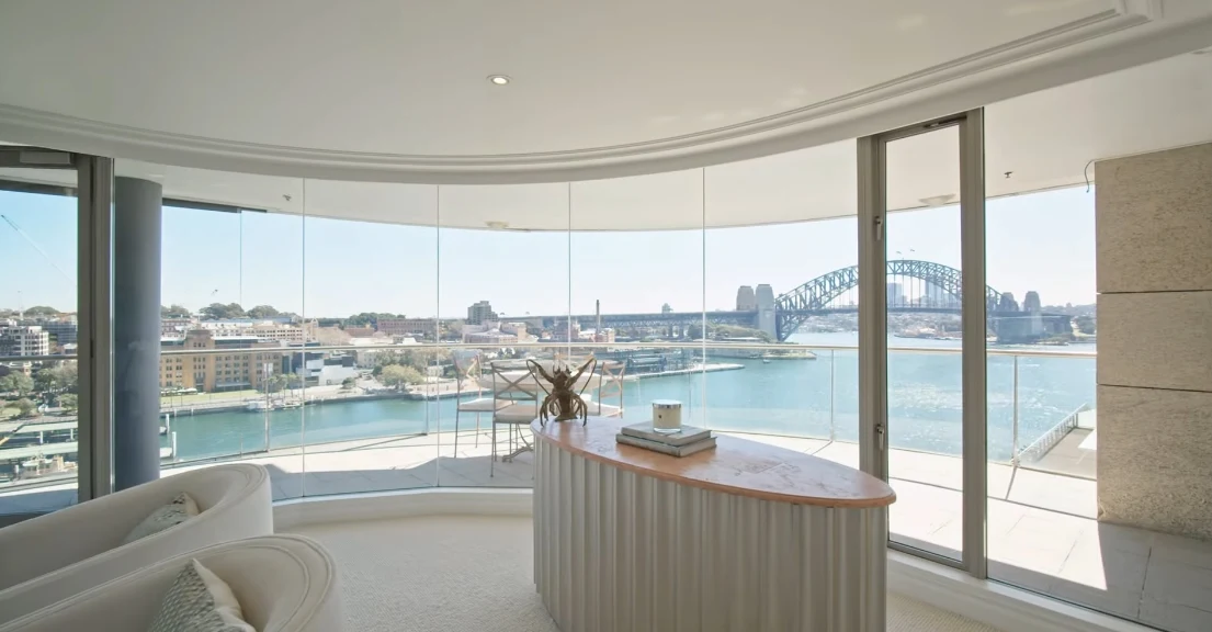 22 Interior Design Photos vs. 1401/61 Macquarie St, Sydney Luxury Condo Tour