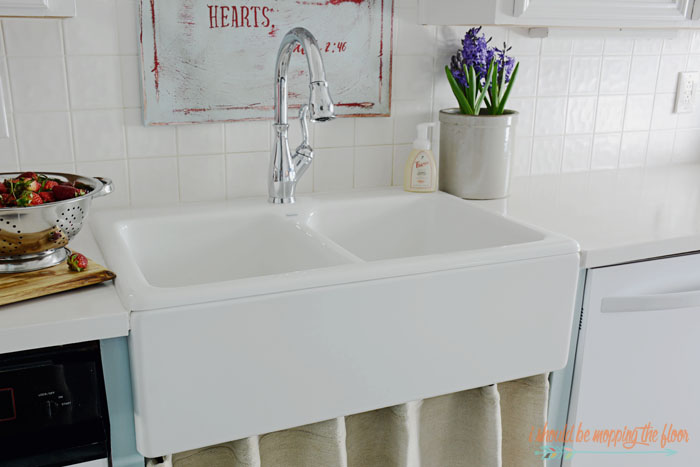 Farmhouse Sink And Diy Kitchen Art I Should Be Mopping The Floor