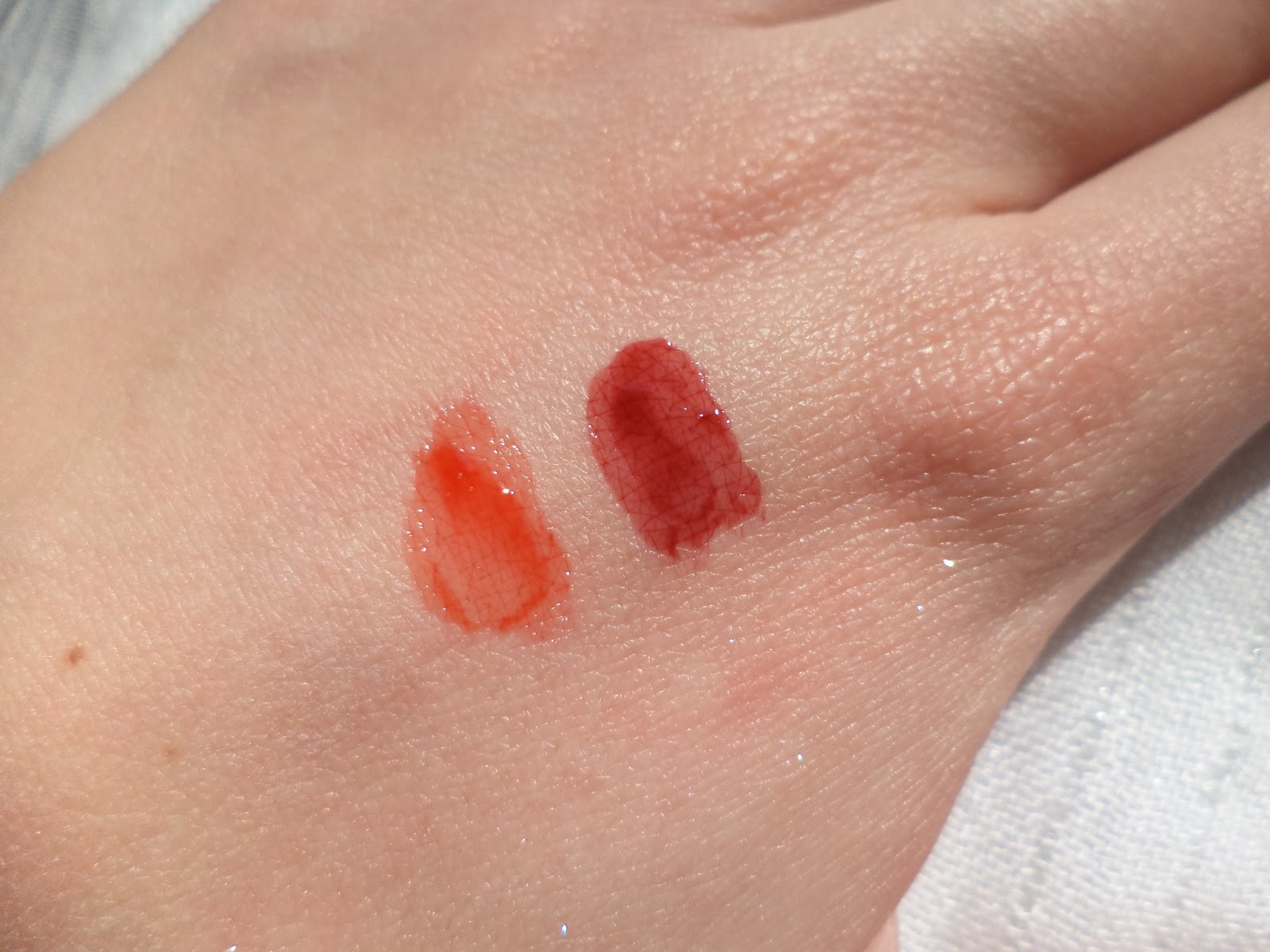 UniqaPoly Review&Swatches Essence Gel tint