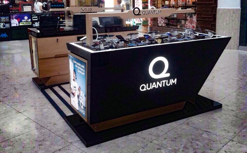 Quantum inaugura novo quiosque para venda de smartphones Quantum inaugura novo quiosque para venda de smartphones