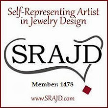 Self-Representing Artist in Jewelry Design