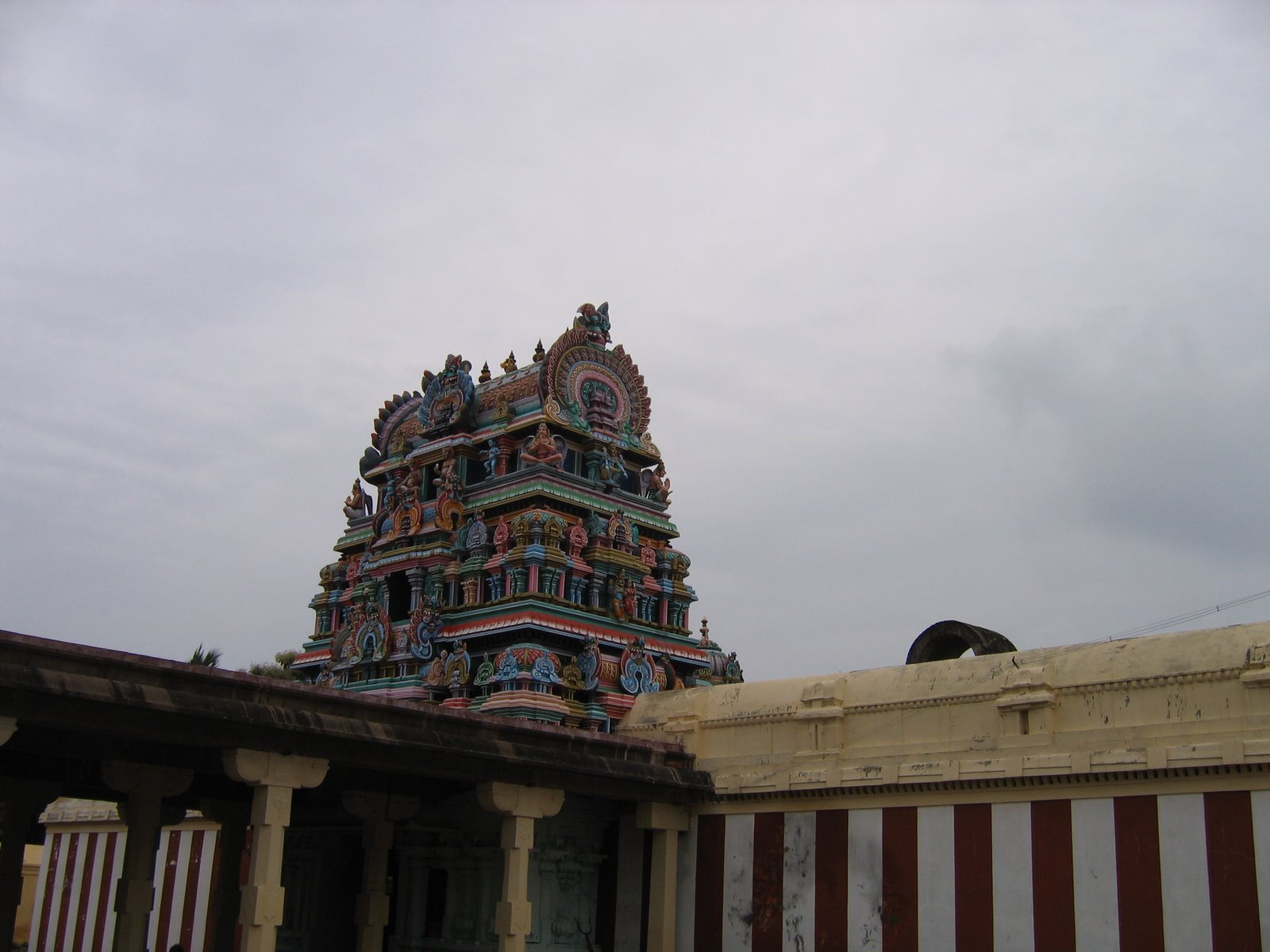 Tamilnadu Tourism Azhagiyasingar Temple, Thiruvali The Temple