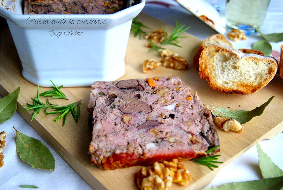Cocina con Mina Terrina de Paté de Campagne con nueces y setas