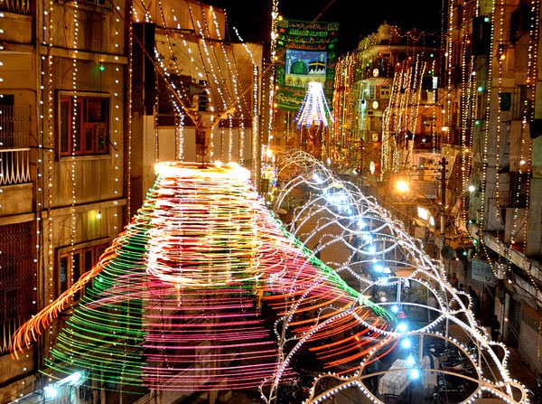 Fashion Arrivals: 12 Rabi-ul-awal street decoration photos