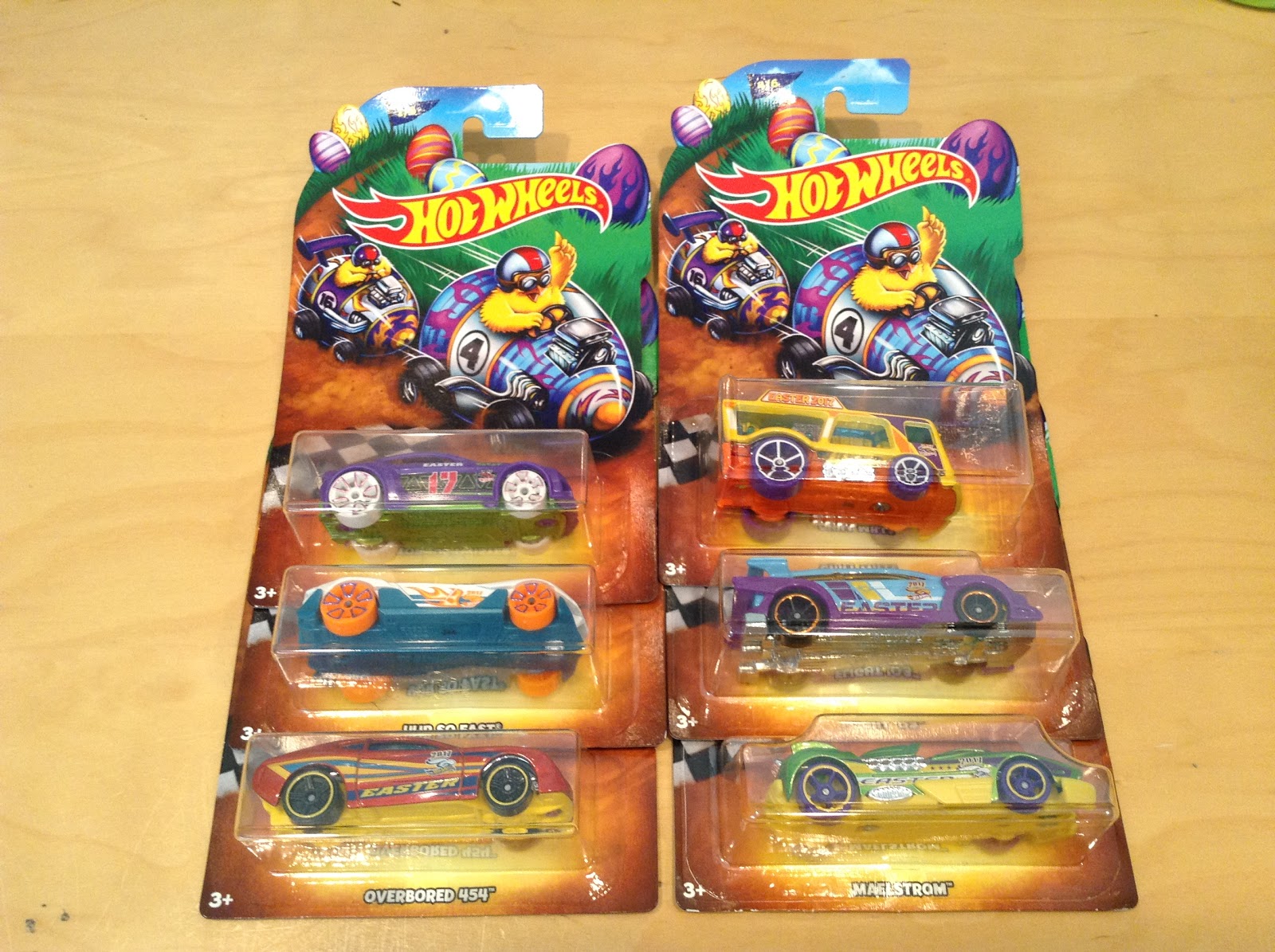 As usual, Walmart and Hot Wheels has provided another set of Easter cars! 