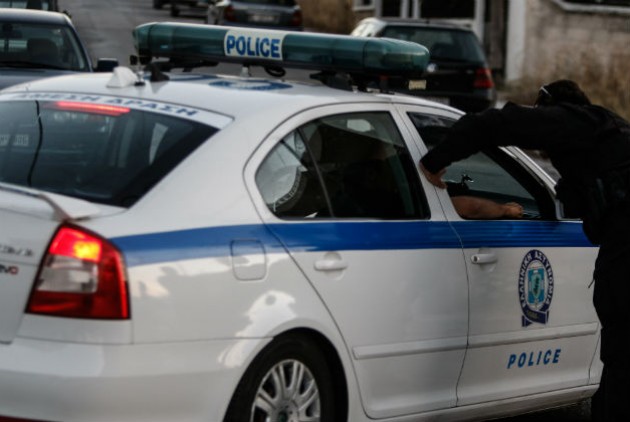Λαμία: Δεν πρόλαβε να χαρεί το καινούριο του αυτοκίνητο ! ΔΕΙΤΕ ΤΟ ΒΙΝΤΕΟ Λαμία: Δεν πρόλαβε να χαρεί το καινούριο του αυτοκίνητο ! ΔΕΙΤΕ ΤΟ ΒΙΝΤΕΟ