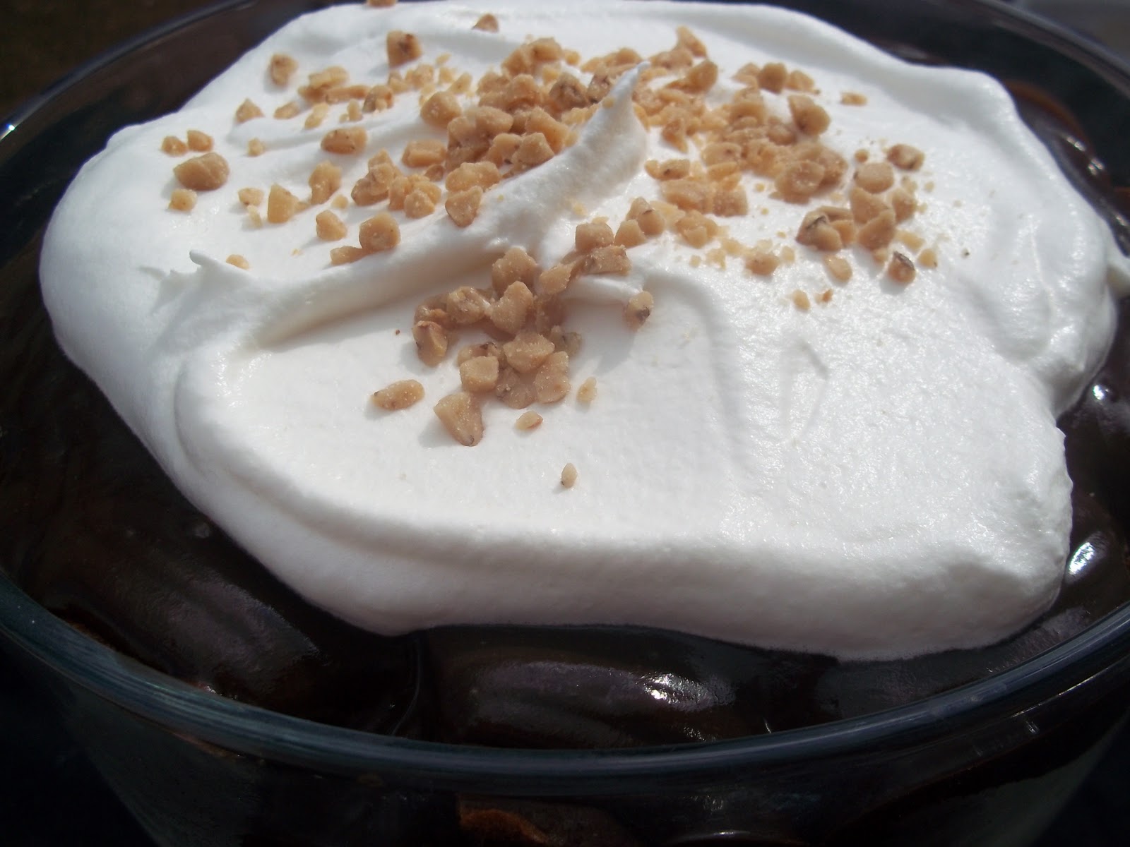The Sporadic Cook Chocolate Kahlua Toffee Trifle