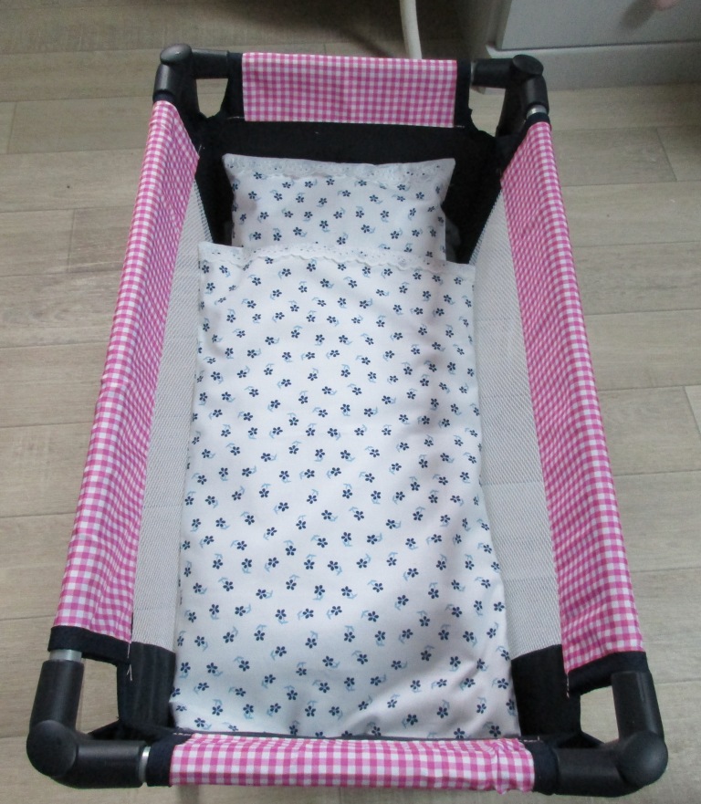 PinkZebra Parure De Lit 3 Pièces Pour Lit De Poupée, Parure De Lit 3 Pieces Pour Lit De Poupee Parure De Lit Pour Landau De Poupee Literie Avec Matelas Pour Poupees Amz B0