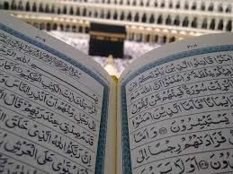 Mengingkari Hadits dan Membelokkan Makna Al Quran