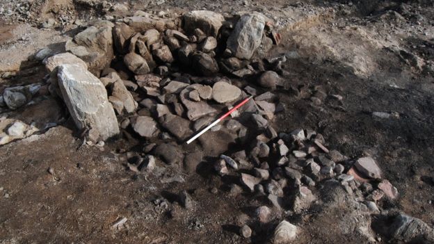 Roadworks reveal Prehistoric and Bronze Age finds in Scotland Roadworks reveal Prehistoric and Bronze Age finds in Scotland