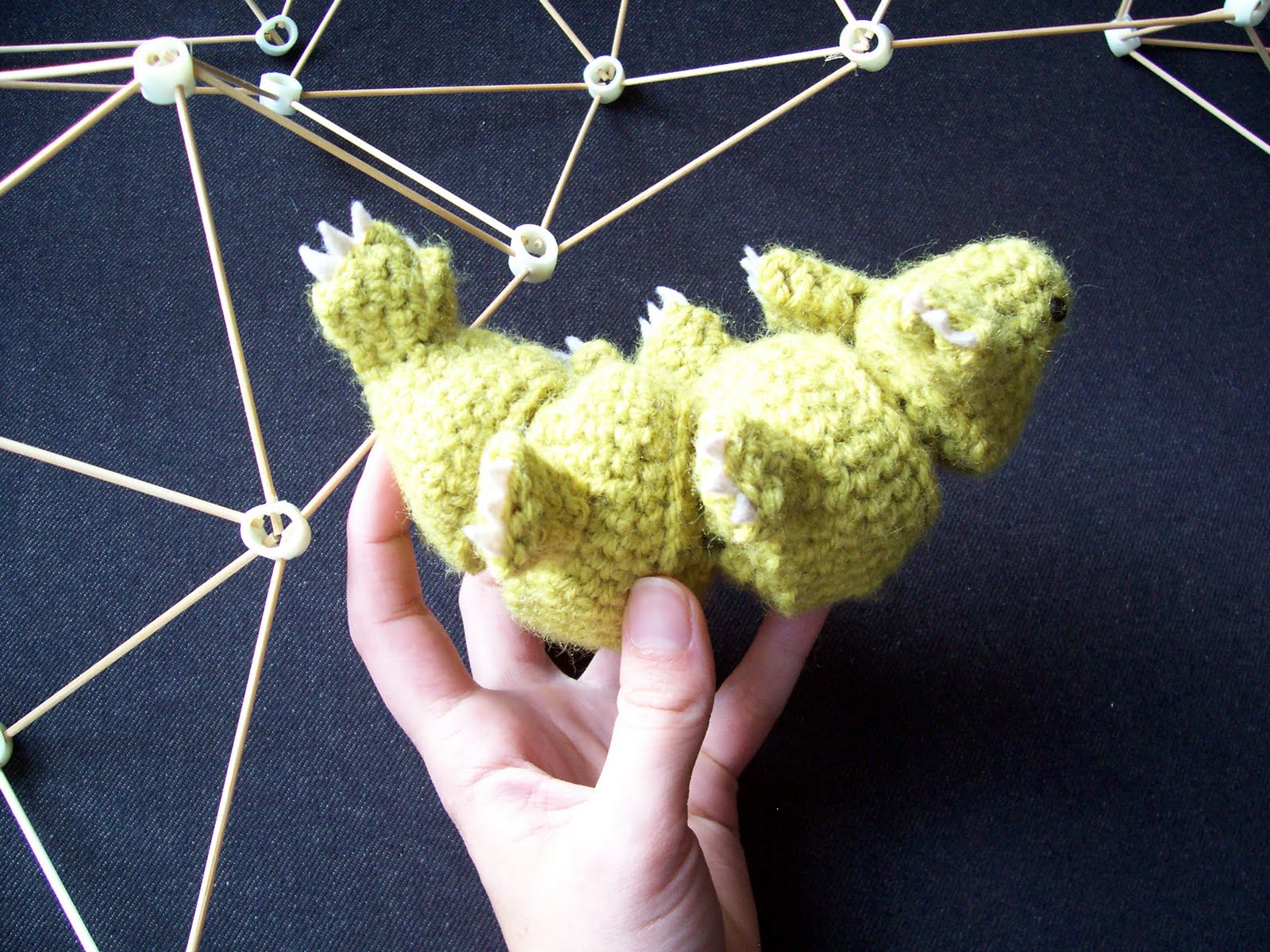wunderkammer-tardigrade-pattern