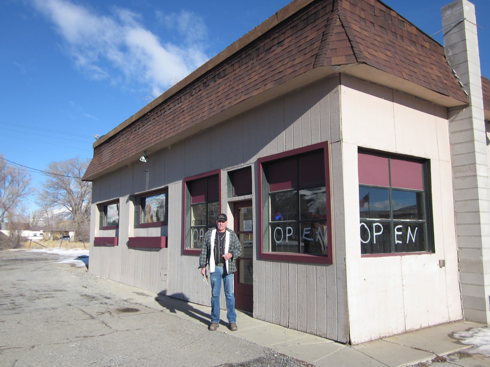 Mackay, Idaho 83251 Sports Stop Bar Opens in Mackay Idaho 30 Jan 2013