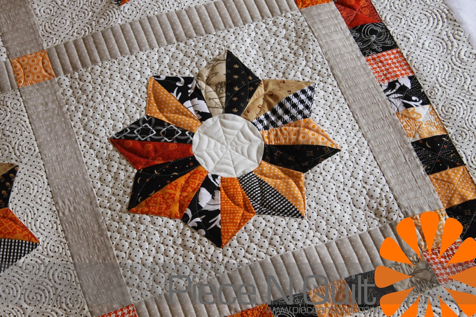 Piece N Quilt Halloween Quilt