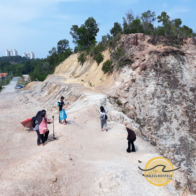 RAHSIA DI SEBALIK KEUNIKAN TASIK BIRU @ PEPSI BLUE, MARANG, TERENGGANU RAHSIA DI SEBALIK KEUNIKAN TASIK BIRU @ PEPSI BLUE, MARANG, TERENGGANU