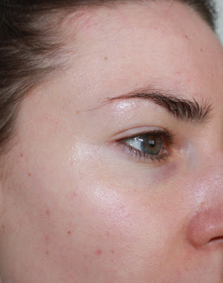 test shu uemura base de maquillage mousse anti-UV neige
