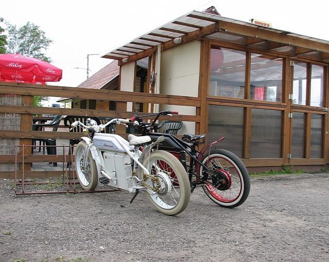Liberator, Sepeda Motor Jadul Bermesin Listrik | Loper Artikel