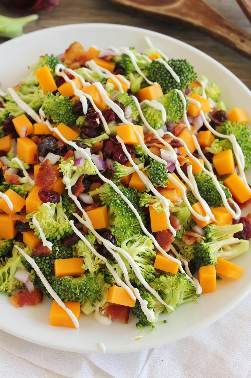 Fresh Broccoli Salad with Cheddar and Bacon