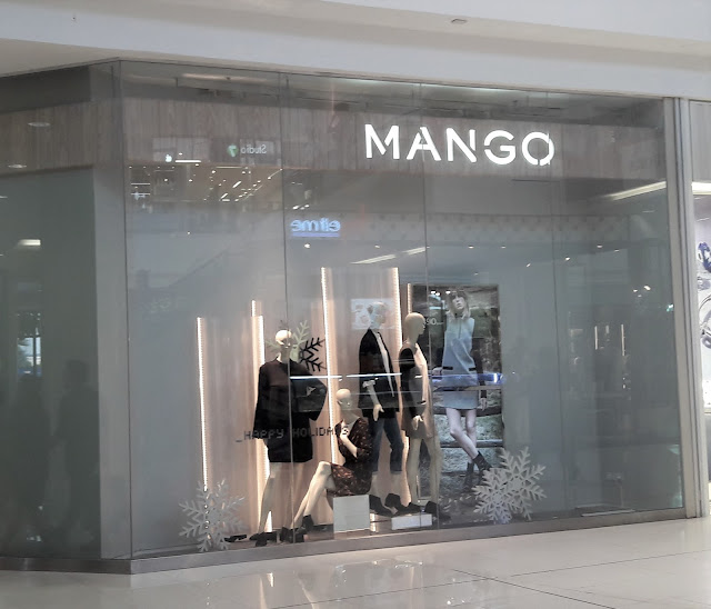 MANGO Happy Holidays Windows, Mega Bangna in Thailand