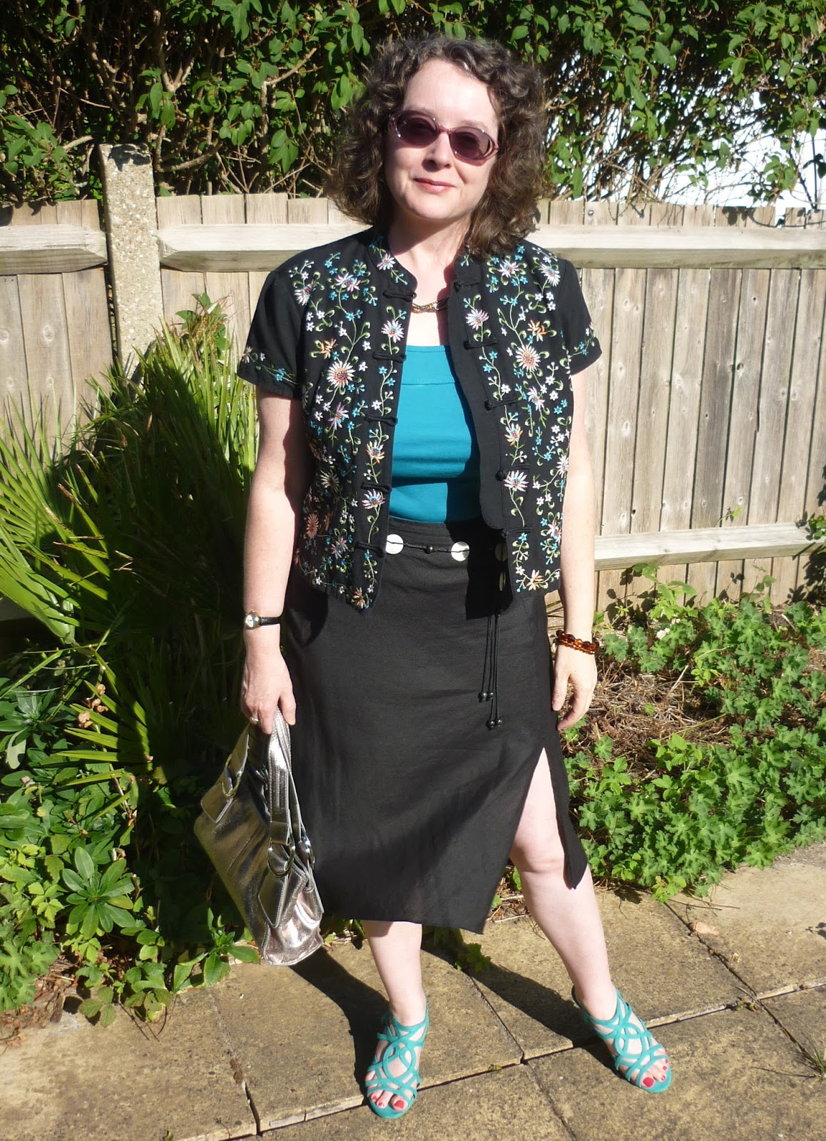 Embroidered Mandarin Jacket & Black Linen Skirt | PetiteSilverVixen