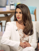 Priyanka Chopra on Lorraine TV Show 08.jpg Priyanka Chopra on Lorraine TV Show 08.jpg