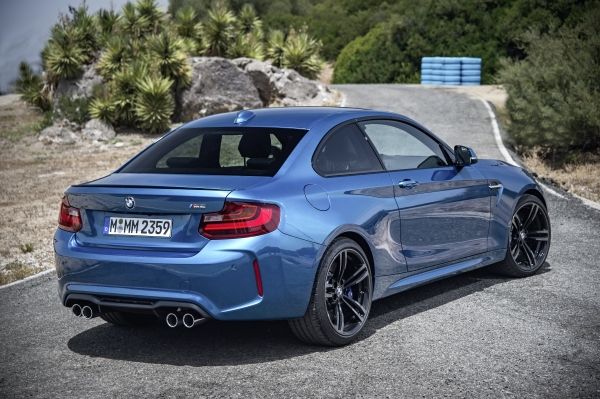 P90199660 lowRes the new bmw m2 10 20 BMW M2 Coupe : Ένα εργοστασιακό drift car
