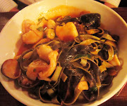 The Feisty Foodie had the Spaghetti alla Chitarra ($12) with meatballs (+$4) .