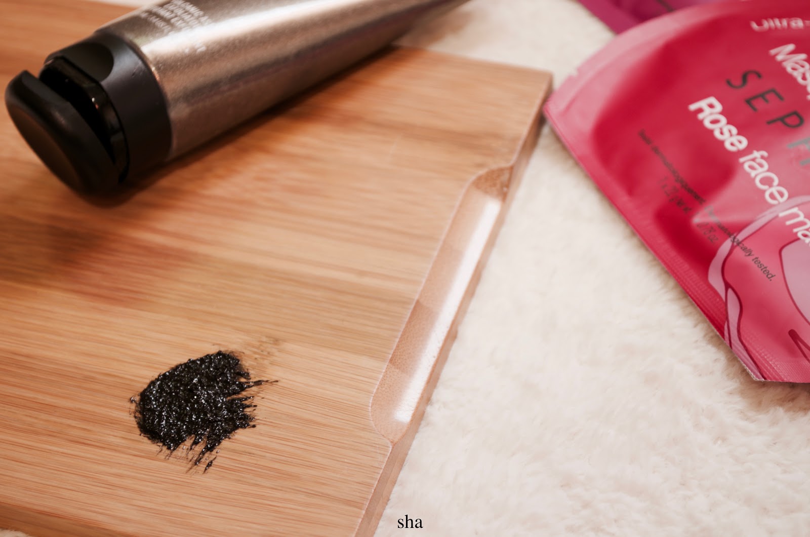 مقشر ماك فولكانيك اش Mineralize Volcanic Ash Mac Shatha Blog