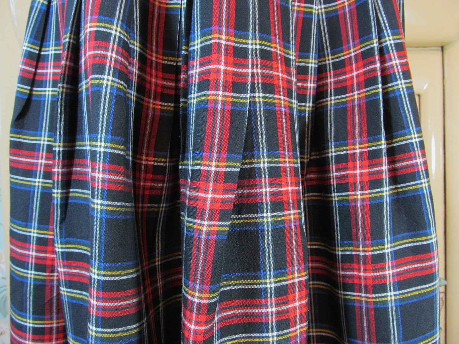 Gap multi coloured tartan side zipper pleated long skirt 27