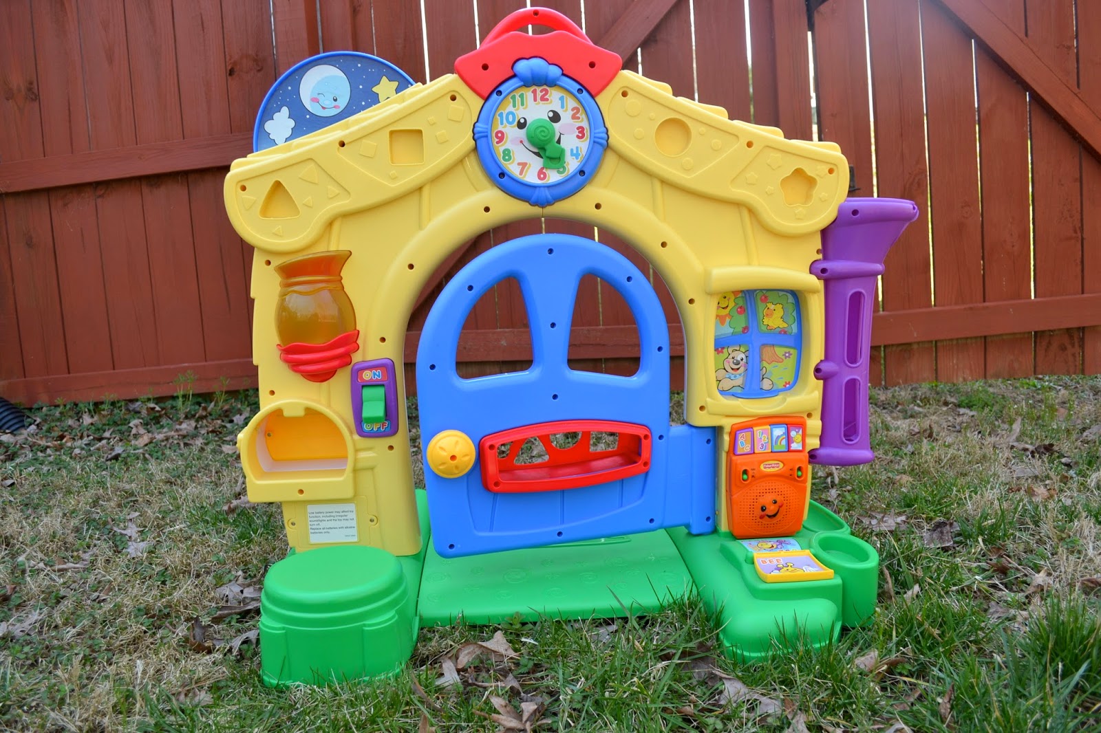 Baby and Kid Stuff For Sale: Fisher Price Laugh and Learn House