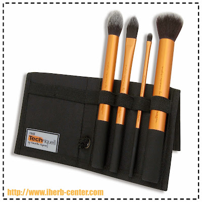 www.iherb.com/Real-Techniques-by-Samantha-Chapman-Your-Base-Flawless-Core-Collection-4-Brushes-Case/41367?rcode=jbg055