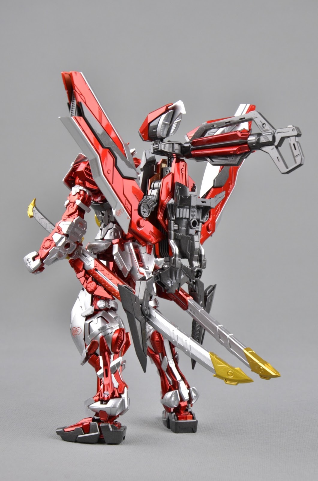 GUNDAM GUY: MG 1/100 Gundam Astray Red Frame - Metallic Painted Build