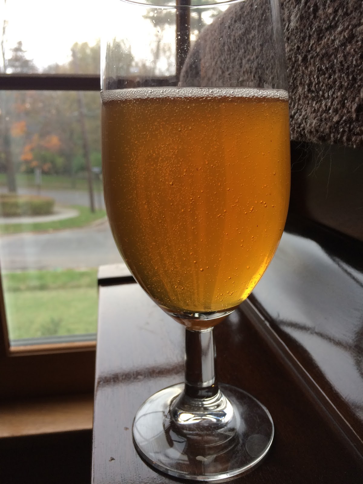 Along Came a Cider Cider Review 2 Towns Ciderhouse's Cidre Bouché