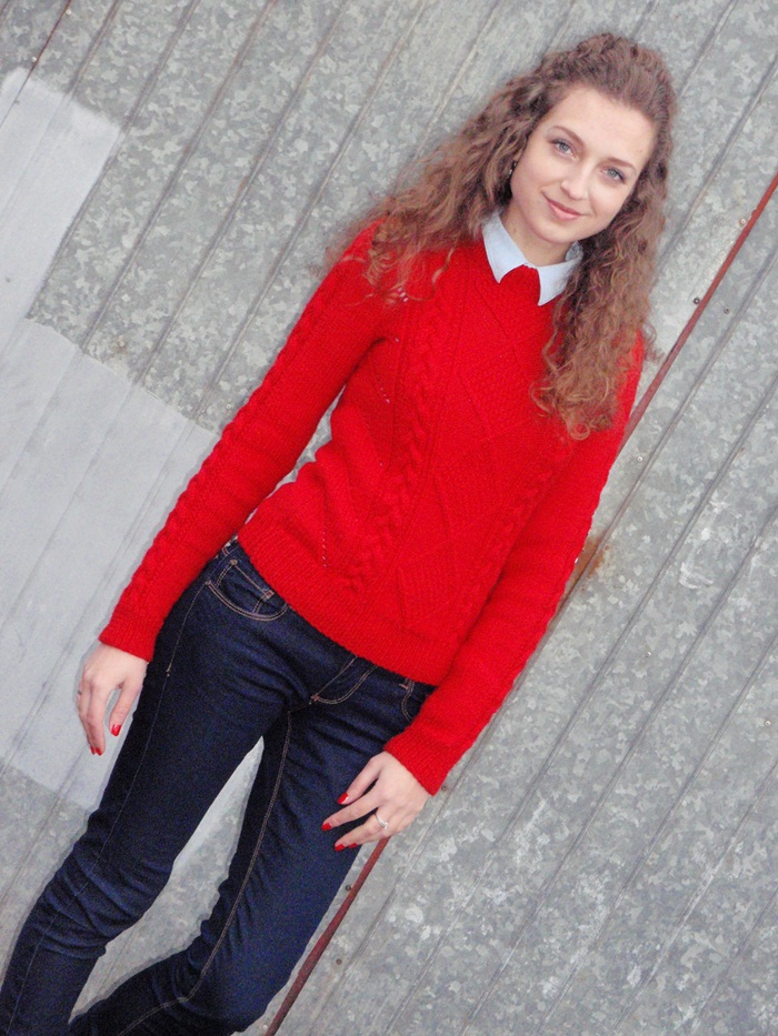 Love Style Magic Red sweater