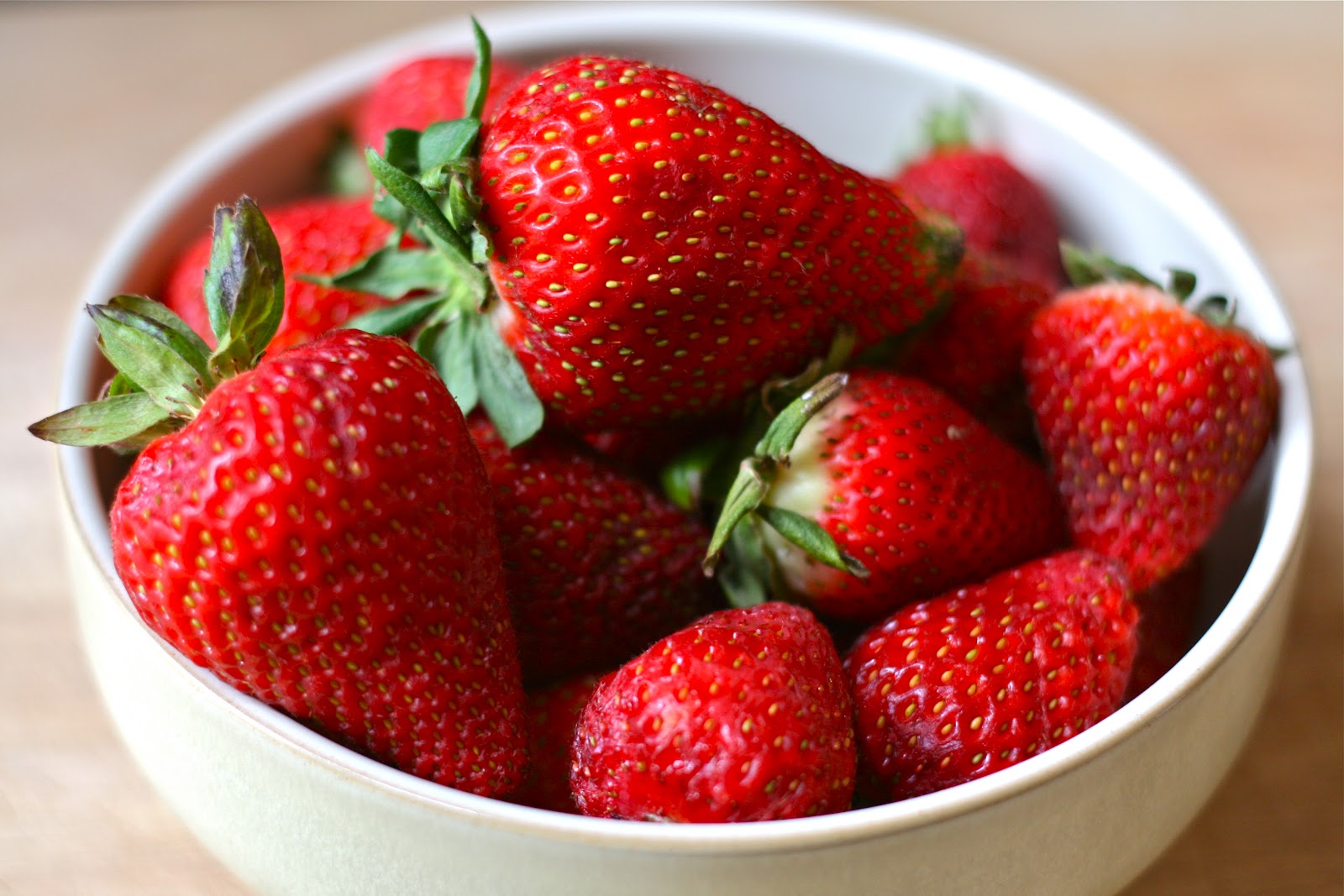 10 Best Health Benefits of Strawberries