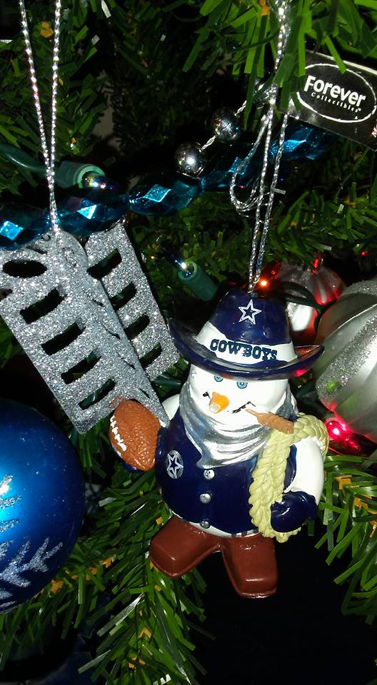 Cowboys Tree Wrapall The Presents Are In Car Waiting For Me To Get Dressed And Drive My Sons Cowboys Tree Wrapall The Presents Are In Car Waiting For Me To Get Dressed And Drive My Sons
