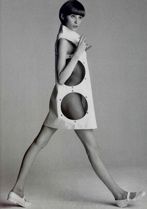A History of Fashion's Obsession with the Space Age, From