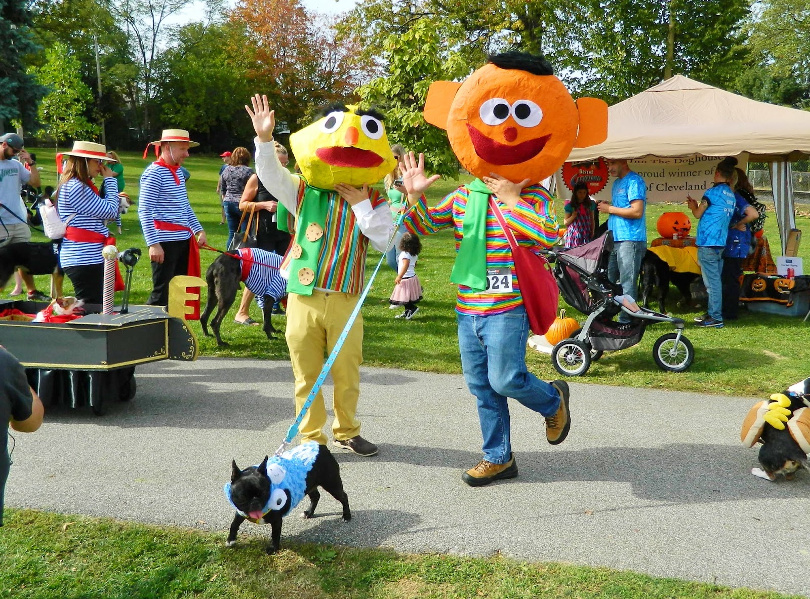 Spooky Pooch Parade Lakewood, Ohio Ohio Festivals