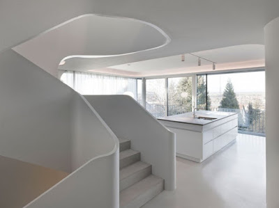 Spectacular Unique Home Designed for Futuristic Impression Spectacular Unique Home Designed for Futuristic Impression