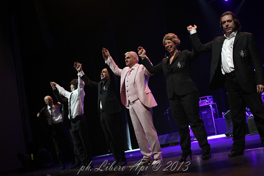 Dentro al Replay Elio e le Storie Tese "TOUR 2013" Senigallia 28/04/2013