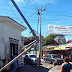 Camión derriba poste de Fibra Óptica en avenida central de Estelí.
